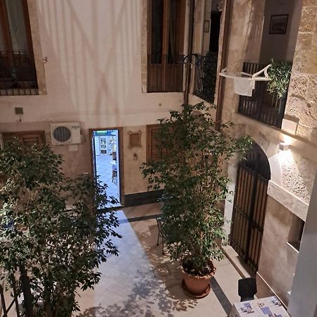 Villa Syrakosia A Ortigia à Syracuse Extérieur photo