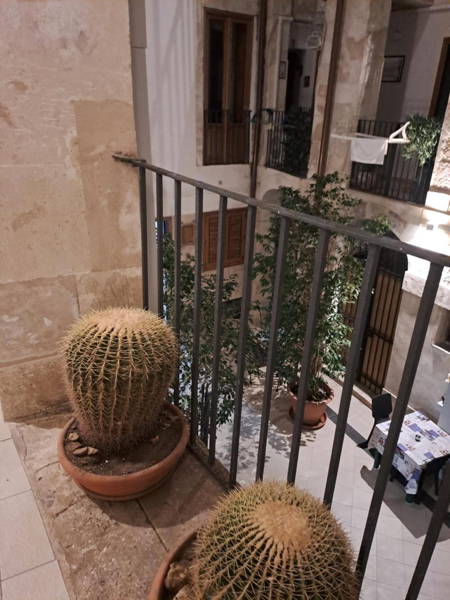Villa Syrakosia A Ortigia à Syracuse Extérieur photo