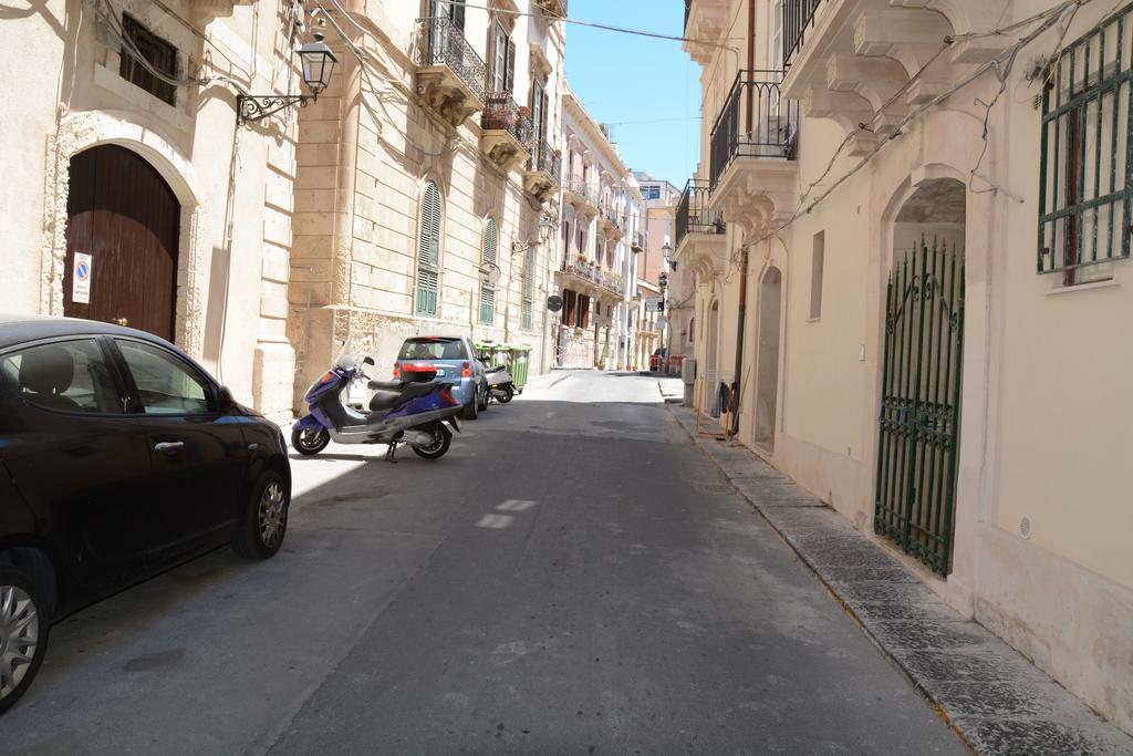 Villa Syrakosia A Ortigia à Syracuse Extérieur photo